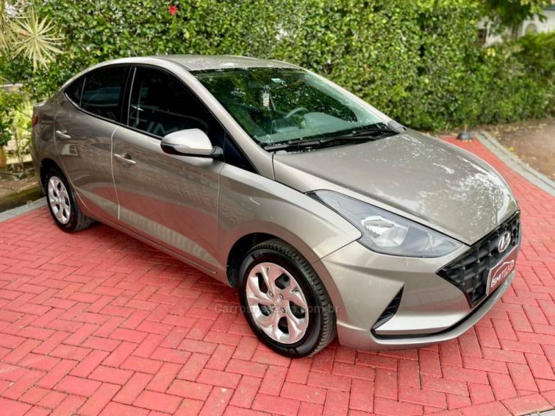 HYUNDAI - HB20 - 2021/2022 - Prata - R$ 66.900,00