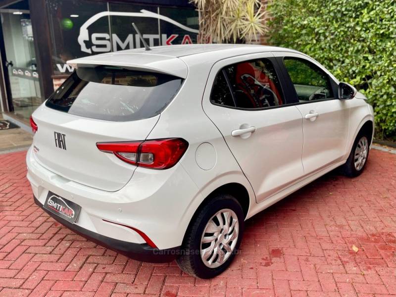 FIAT - ARGO - 2019/2019 - Branca - R$ 54.900,00