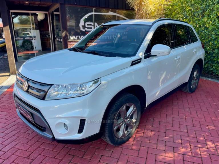 SUZUKI - VITARA - 2017/2017 - Branca - R$ 77.900,00