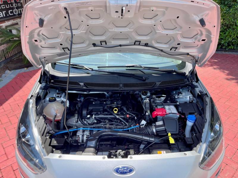 FORD - KA - 2020/2020 - Prata - R$ 59.900,00