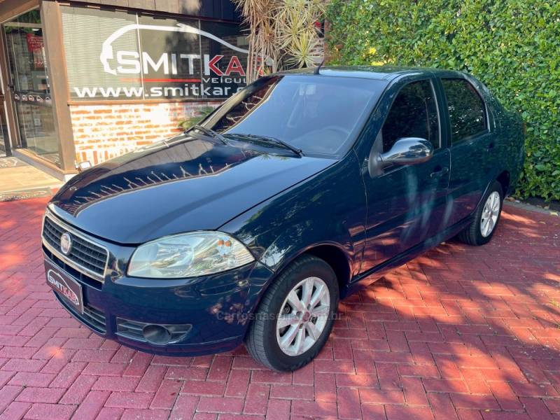 FIAT - SIENA - 2011/2011 - Azul - R$ 35.900,00