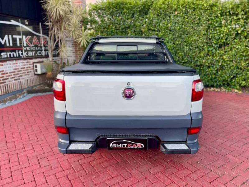 FIAT - STRADA - 2015/2016 - Branca - Sob Consulta