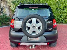 VOLKSWAGEN - CROSSFOX - 2008/2009 - Preta - R$ 37.900,00