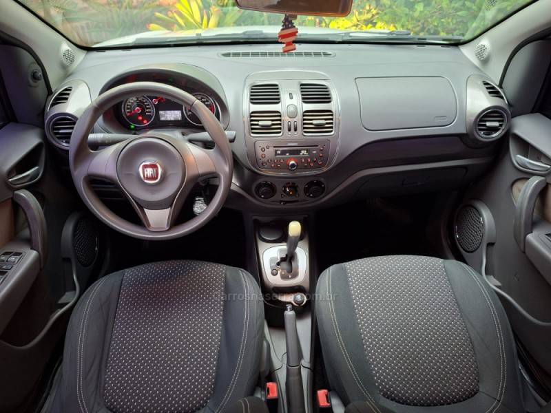 FIAT - GRAND SIENA - 2013/2013 - Branca - R$ 40.900,00