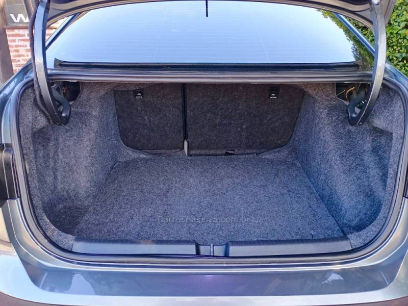 VOLKSWAGEN - VIRTUS - 2019/2020 - Cinza - R$ 80.900,00