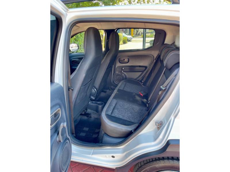 FIAT - MOBI - 2021/2021 - Branca - R$ 58.900,00