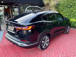 FIAT - FASTBACK - 2023/2024 - Preta - R$ 112.900,00