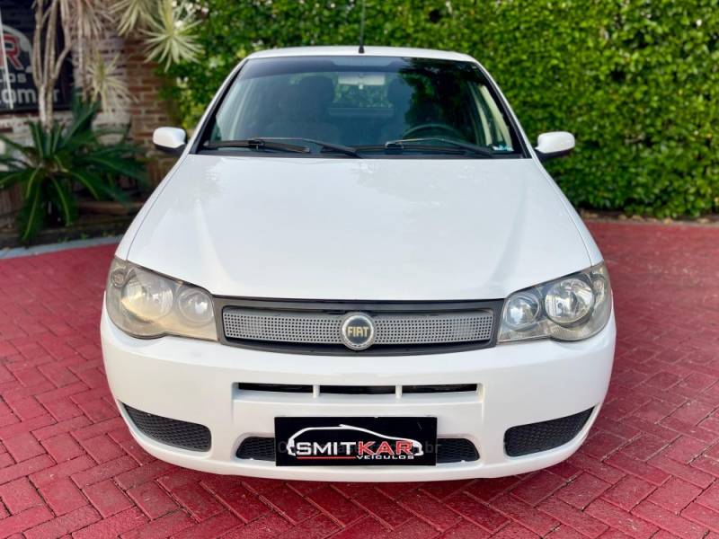 FIAT - PALIO - 2008/2008 - Branca - R$ 23.900,00