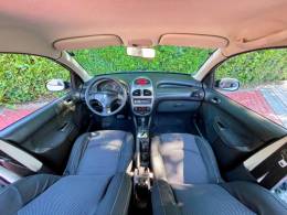 PEUGEOT - 206 - 2008/2018 - Prata - R$ 17.900,00