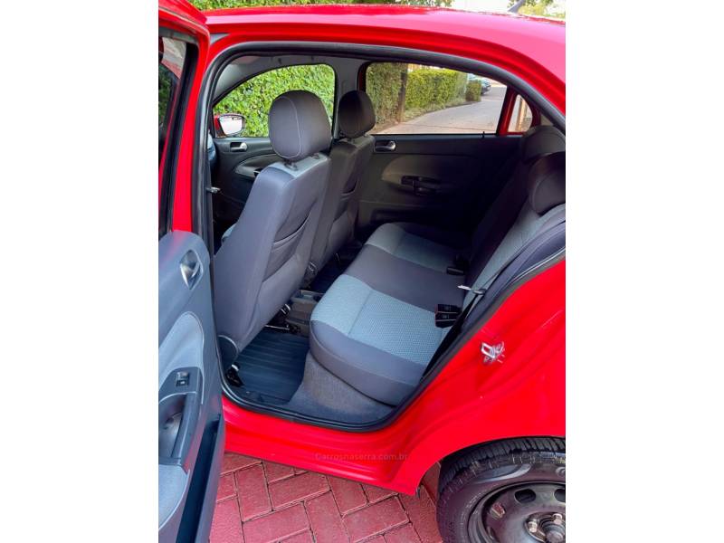 VOLKSWAGEN - GOL - 2009/2009 - Vermelha - R$ 33.900,00