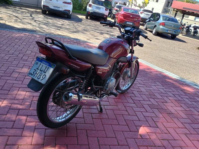 YAMAHA - YBR - 2003/2004 - Vermelha - R$ 5.900,00