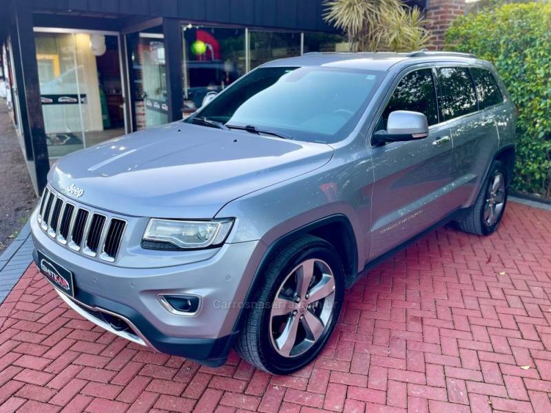 JEEP - CHEROKEE - 2014/2015 - Cinza - R$ 127.900,00