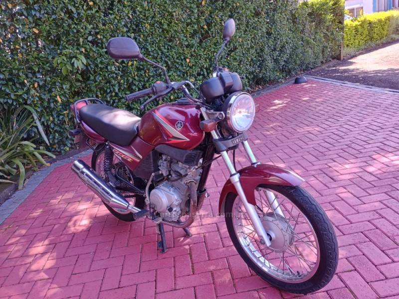YAMAHA - YBR - 2003/2004 - Vermelha - R$ 5.900,00