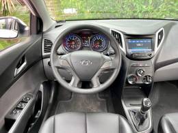 HYUNDAI - HB20S - 2018/2019 - Branca - R$ 68.900,00