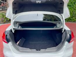 FORD - FOCUS - 2018/2019 - Branca - R$ 66.900,00