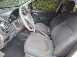 FIAT - GRAND SIENA - 2013/2014 - Branca - R$ 40.900,00