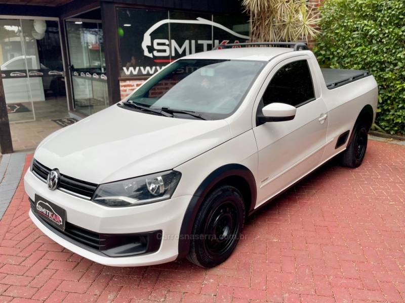 VOLKSWAGEN - SAVEIRO - 2013/2014 - Branca - R$ 46.900,00