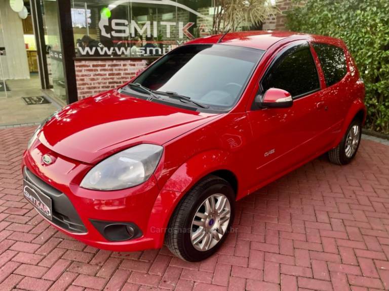 FORD - KA - 2012/2013 - Vermelha - R$ 28.900,00