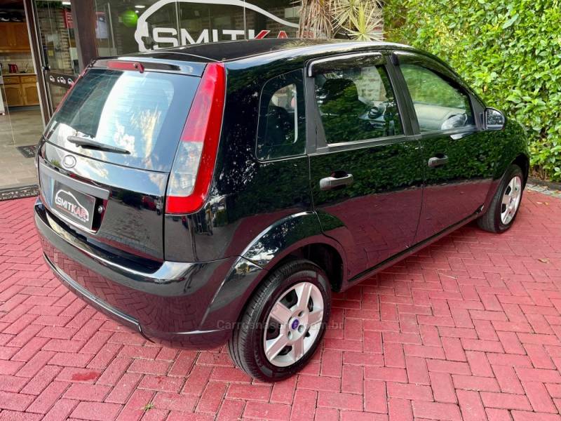 FORD - FIESTA - 2011/2011 - Preta - R$ 24.900,00