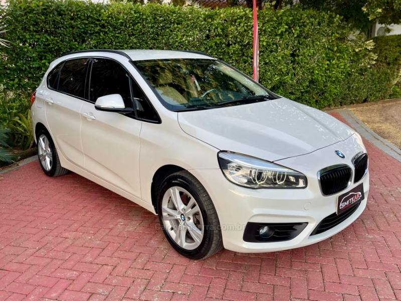 BMW - 220I - 2018/2018 - Branca - R$ 105.900,00