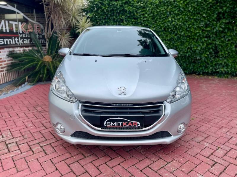 PEUGEOT - 208 - 2013/2014 - Prata - R$ 38.900,00