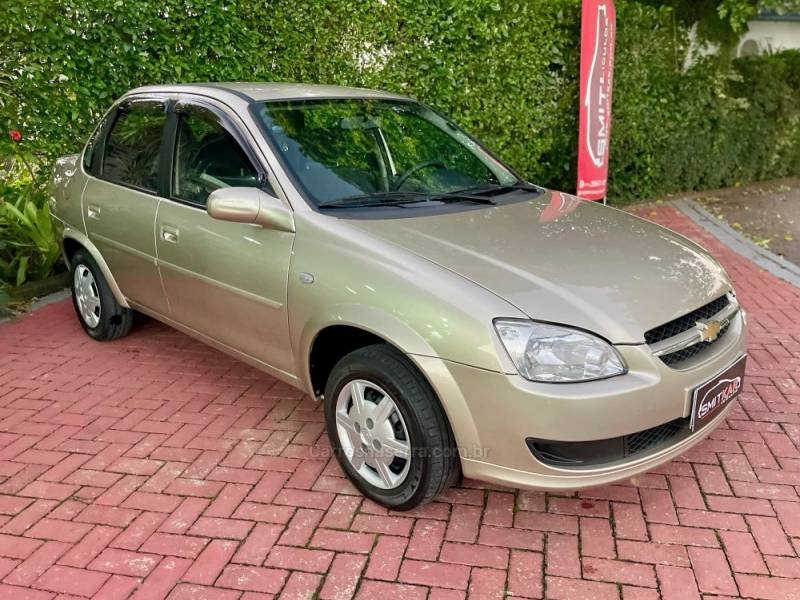 CHEVROLET - CLASSIC - 2012/2012 - Bege - R$ 29.900,00