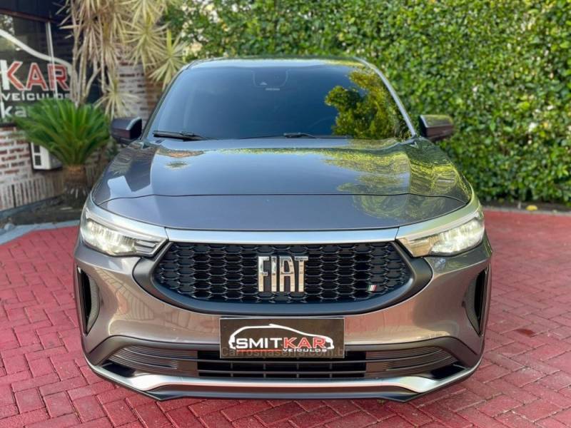 FIAT - FASTBACK - 2023/2023 - Cinza - R$ 112.900,00