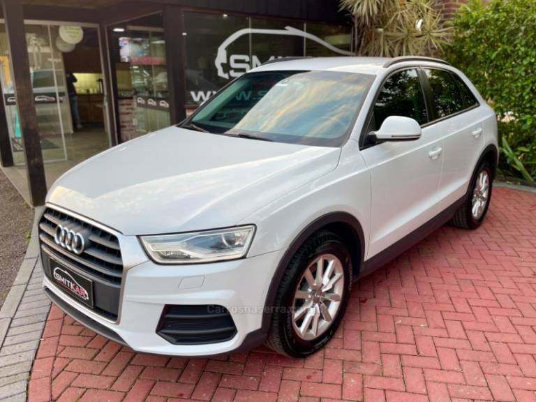 AUDI - Q3 - 2016/2016 - Branca - R$ 102.900,00