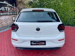 VOLKSWAGEN - POLO - 2023/2023 - Branca - R$ 73.900,00