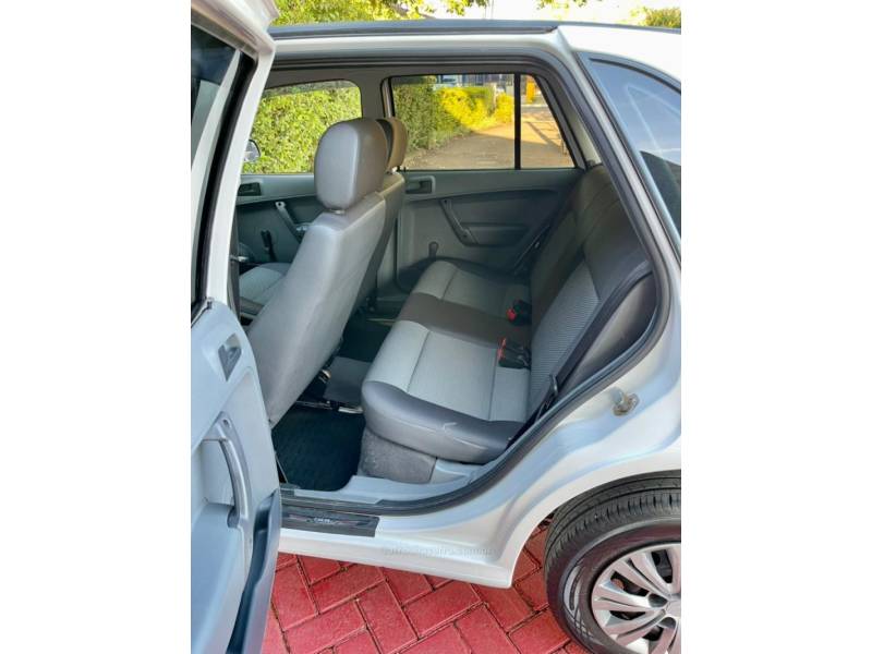 VOLKSWAGEN - GOL - 2014/2014 - Branca - R$ 26.900,00