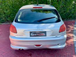 PEUGEOT - 206 - 2008/2018 - Prata - R$ 17.900,00