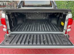 CHEVROLET - S10 - 2014/2014 - Prata - R$ 105.900,00