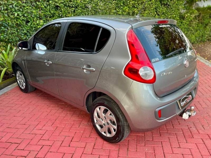 FIAT - PALIO - 2013/2013 - Cinza - R$ 40.900,00