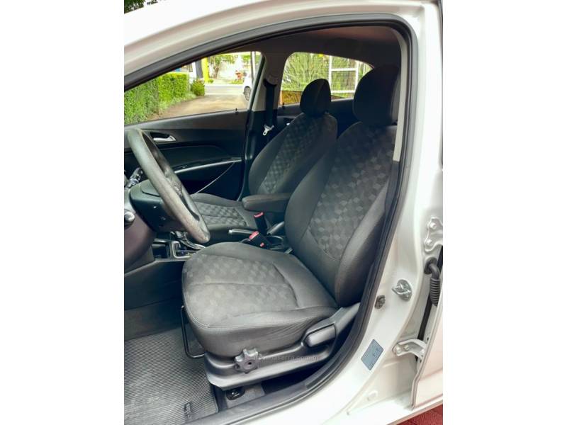 HYUNDAI - HB20 - 2017/2017 - Branca - R$ 64.900,00